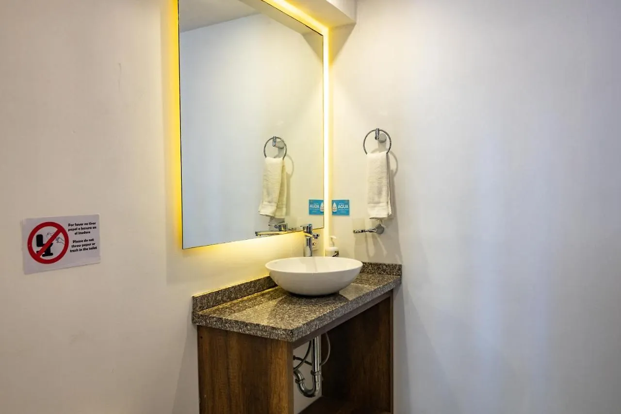Hotel Amoek Cartagena 3*,